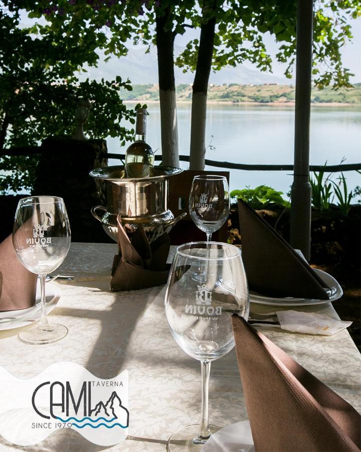 Hotel Cami Debar Eksteriør billede